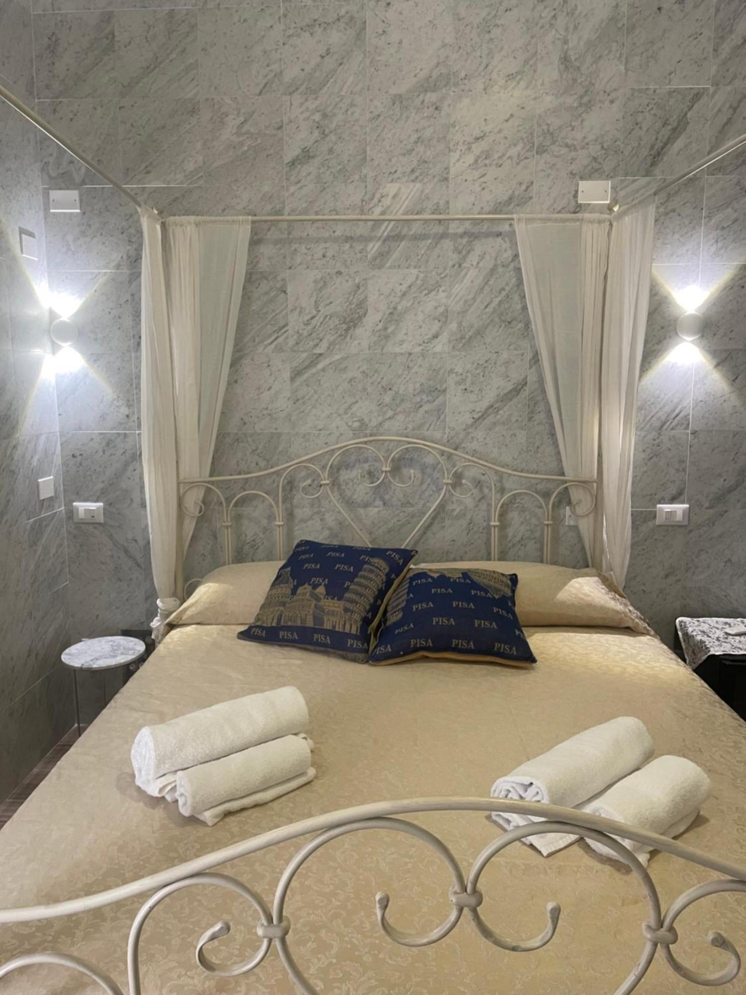 Bed and Breakfast Colombo Street Station Pisa Exteriér fotografie